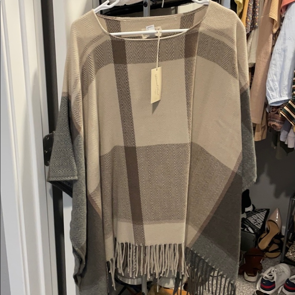 Brand new- Universal Thread